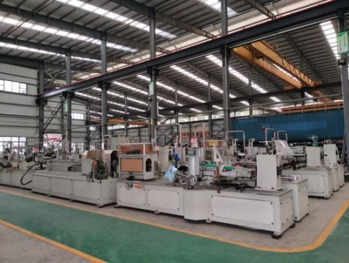 统顺机械 专注纸包装设备数控研发生产，以品质铸口碑，拓展建筑节能系统设备新领域